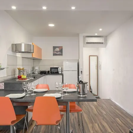 Apartamento Eva *